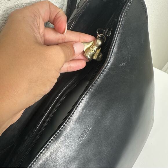 GianFranko Ferre Black Leather Shoulder Bag - Picture 7 of 10